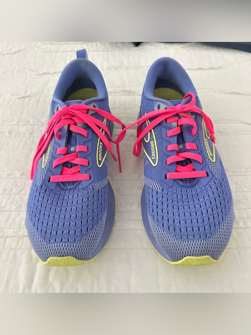 Brooks Women’s Purple and Pink Lace Running Sneakers - 7.5